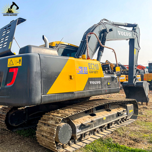 Excavatrice standard polyvalente Performances et maniabilité exceptionnelles Excavatrice d'occasion Volvo EC210 pour le creusement de tranchées et la préparation des sites - Product Image 3