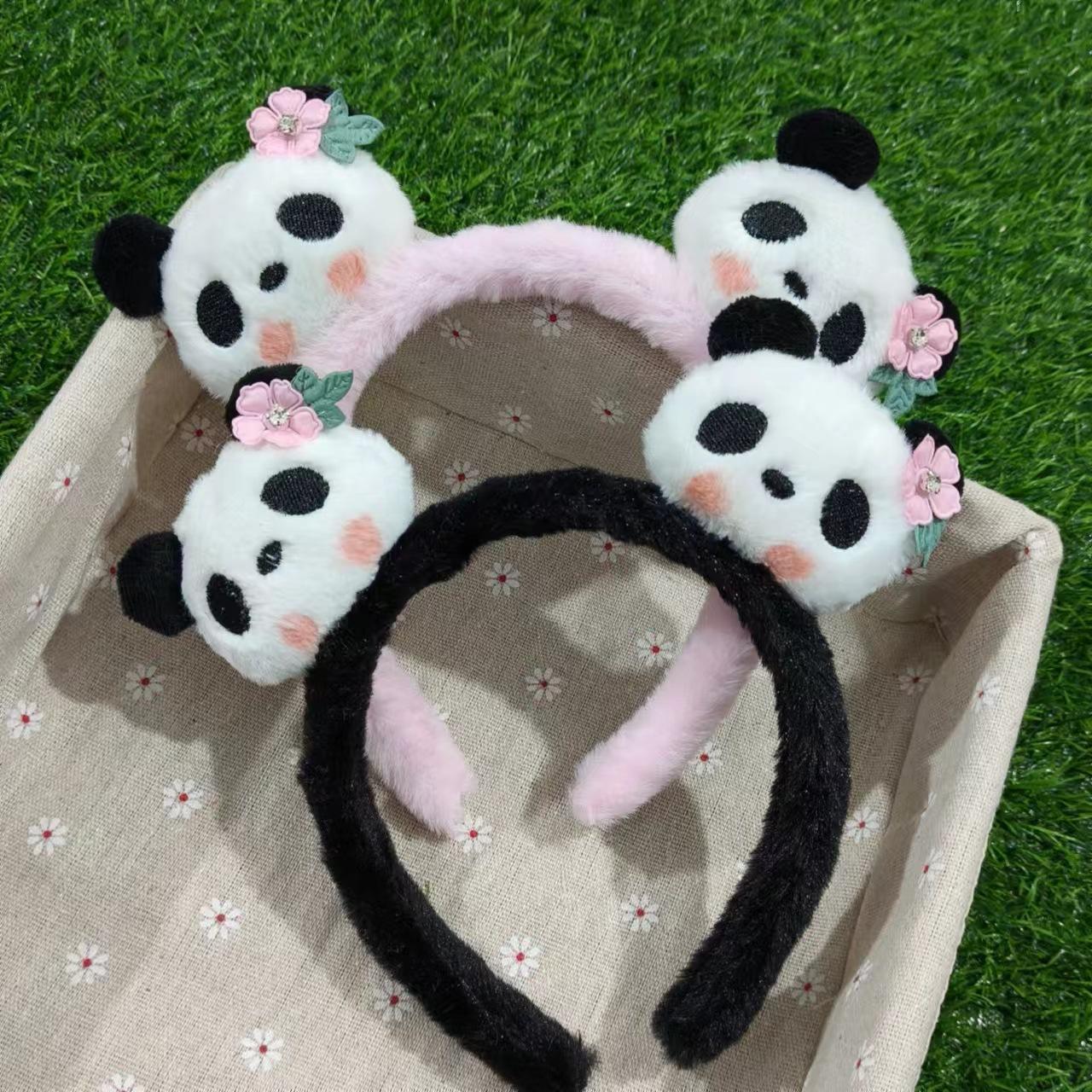 Cute Panda Flower Hair Hoops Cartoon Plush Face Wash Hair Accessories Pressure Hair Clip Creative Travel Non-Slip Headwear