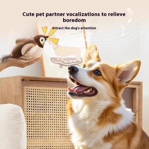 Giocattolo Interattivo Elettrico Ricaricabile Ecologico Classico a Forma di Uccello con Telecomando e Ali Mobili per Gatti e Cani - Product Image 2