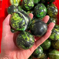 Vente en gros de boules de cristal d'opale verte naturelle, pierre de guérison Reiki, sphère de 5 à 10 cm, polie pour la méditation, décoration spirituelle