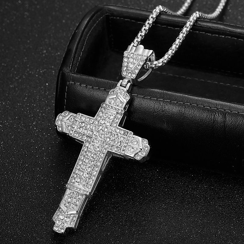 Silver single pendant