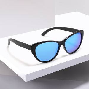 レトロな手作り木製竹サングラスレーザーロゴファッショナブルな偏光サングラス女性キャットアイPCフレームアウトドア用眼鏡 - Product Image 4