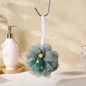 Pouf de Noël en maille luffa personnalisé pour le bain, exfoliant pour la douche, boule moussante pour le bain, luffa, éponge en mousse pour le corps des enfants en forme d'arbre - Product Image 3