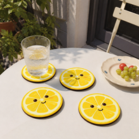 Joli ensemble de sous-verres en bois motif citron, sous-plats ronds en forme de tranche, accessoires de table à manger sur le thème des fruits d'été