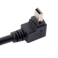Personnalisé en gros PVC port multipl usb téléphone adapter USB A mâle à 90 degrés vers le haut mini câble micro usb pour ordinateur GPS