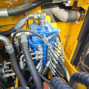 High Performance Liugong 910F 911F 913F 908FW <b>Engineering</b> <b>Construction</b> <b>Machinery</b> With Fuel Efficient In Stock For Sale - Product Image 6
