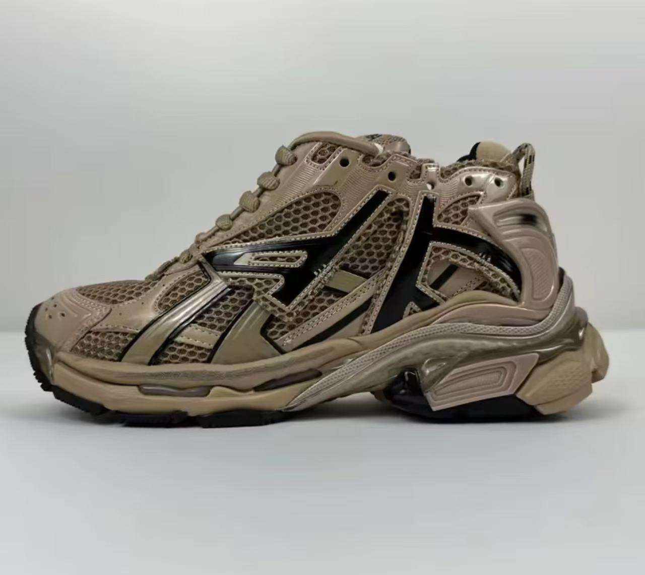 สีน้ำตาล