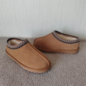 Grosir sepatu mules taman sandal bot salju sol dasar tendon sapi ukuran 35-50 hitam dan coklat