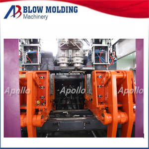 Machine de production entièrement automatique pour <span class=keywords><strong>10</strong></span> L Pp Pe <span class=keywords><strong>Jerrycan</strong></span> Machine de moulage par soufflage de bouteilles en plastique de 12 <span class=keywords><strong>litres</strong></span> - Product Image 4