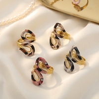 Bague ouverte Novirassine Dainty Chic en tissu imprimé léopard, plaquée or 18K PVD, en acier inoxydable avec zirconiums cubiques, pour femme