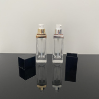 Flacon en verre rectangulaire transparent de 30 ml avec bouchons en plastique et pulvérisateur à pompe, diffuseur à bâtonnets, pour sérum, liquide, parfum, doré, scintillant, pour soins de la peau