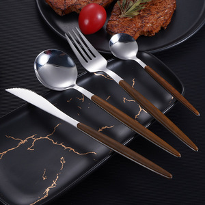 Juego de cubiertos de acero inoxidable vintage con mango de madera estilo portugués para restaurante, cuchillo y tenedor para carne - Product Image 2