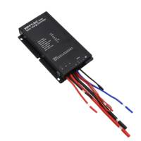 Contrôleur de système d'éclairage solaire de rue MPPT 3,2 V 6,4 V 20 A 30 A RS485 avec télécommande, écran LCD et fonctions de charge