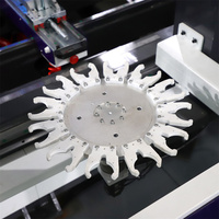 Centre d'usinage CNC à cinq axes YOUHAOCNC, moteur YASKAWA, système de contrôle OSAI d'Italie, 220V/380V, facile à utiliser pour le profilage d'aluminium