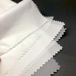 ผ้าไนลอน/โพลีเอสเตอร์ริปสตอป <span class=keywords><strong>20D</strong></span> 40D พร้อมเคลือบ Pa/pu สำหรับผ้าถ่ายภาพ - Product Image 2