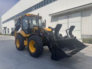 מעמיס אחורי 4x4 388H בעל כף טעינה בנפח 1.2 מטר מעוקב עם אביזרים - Product Image 3