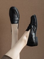 Mocassins en cuir de vachette marron pour femmes, style à enfiler, chaussures décontractées pour le travail