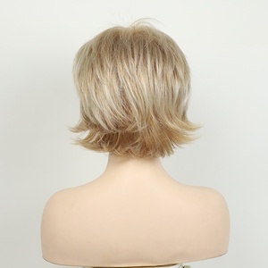 Conjunto de peluca rizada corta de gran venta para Mujeres Europeas americanas fabricante de suministro directo pequeño natural para <span class=keywords><strong>Amazon</strong></span> transfronterizo - Product Image 6