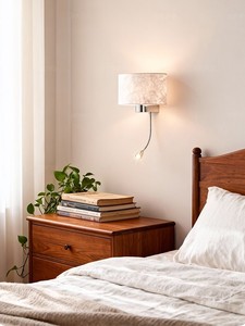 Lampada da Parete LED Moderna all'Ingrosso con Paralume in Tessuto, Luce da Lettura Atmosferica, Faretto Orientabile per Camera da Letto e Hotel - Product Image 2
