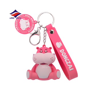 Longzhiyu OEM usine en gros 3D PVC caoutchouc porte-clés mignon dessin animé conception sac pendentif pour cadeau souvenir - Product Image 4