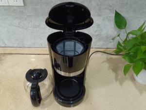 Machine à café électrique de 1,5 L <span class=keywords><strong>avec</strong></span> fonction de maintien au chaud et système anti-goutte, compatible <span class=keywords><strong>avec</strong></span> <span class=keywords><strong>filtre</strong></span> <span class=keywords><strong>permanent</strong></span> ou <span class=keywords><strong>filtre</strong></span> en papier 1*4 - Product Image 4