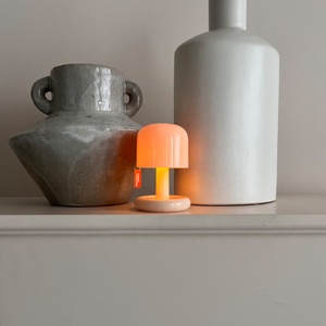 Kanlong USB decorazione comodino protezione occhi atmosfera luce semplice <span class=keywords><strong>tramonto</strong></span> mini lampada da tavolo per l'arredamento della camera - Product Image 4