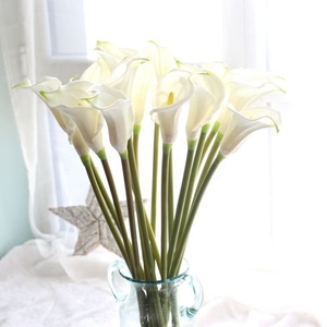 C-CL001 artificielle PU Real Touch Mini artificielle PU fleurs calla lily bulbes en gros pour la décoration <span class=keywords><strong>de</strong></span> la maison <span class=keywords><strong>de</strong></span> mariage - Product Image 4