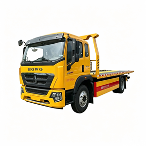 Sinotruk Howo <span class=keywords><strong>G5X</strong></span> 4*<span class=keywords><strong>2</strong></span> 10 Tonnen Flachbett-Abschleppwagen Ein-Zu-Zwei-Bergungsfahrzeug für Autobahn-Unfallrettung - Product Image 1