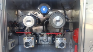 Camion <span class=keywords><strong>cisterna</strong></span> d'acciaio Diesel di Sinotruk Howo per i liquidi infiammabili (carro armato-tipo veicolo di trasporto) 5-10T capacità di carico 5001-10000L carro armato - Product Image 6