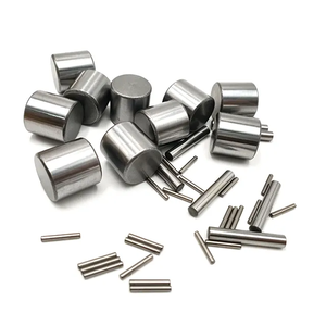 Taille du rouleau à aiguilles en acier - Product Image 1