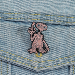 Divertidos alfileres de <span class=keywords><strong>esmalte</strong></span> de alienígena, broches de dibujos animados Punk, insignia de solapa de personaje de ciencia ficción, regalo de joyería para amigos - Product Image 1
