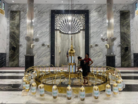 Projet de personnalisation KALUX, lustre en cristal islamique, grand lustre en fer doré de luxe pour mosquée, éclairage LED suspendu, garantie de 2 ans, moderne
