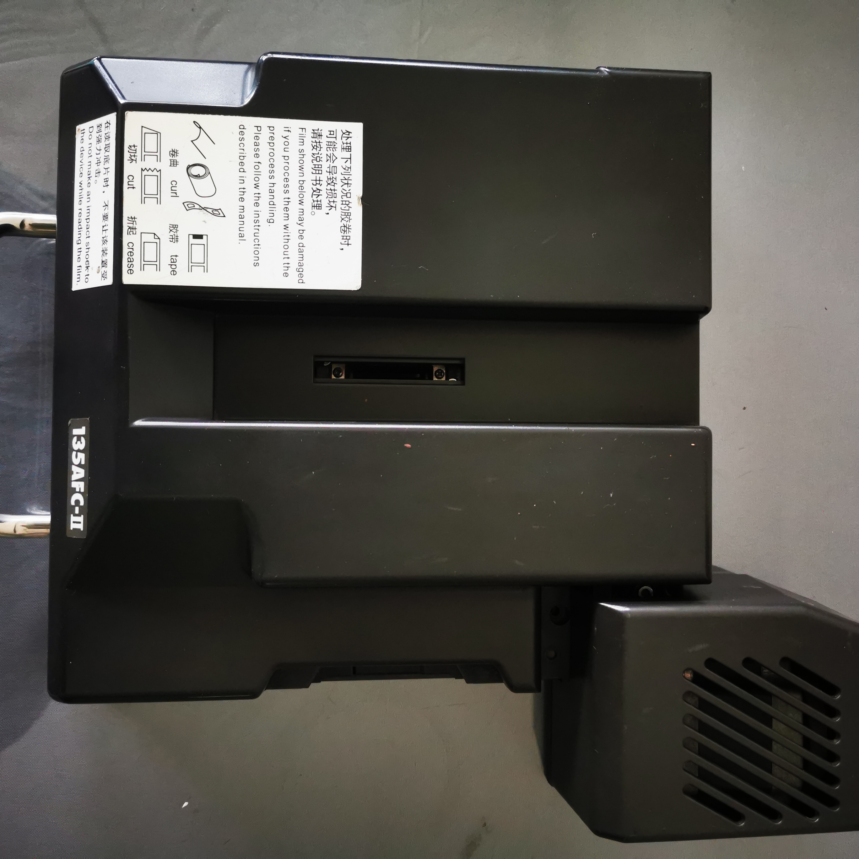 Б/у мини-лабораторий Noritsu 135 негативная пленка Перевозчик Для HS-1800/S2/S3/S4 сканер