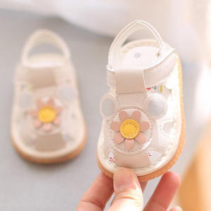 Sandali per Neonati 0-2 Anni Scarpe <span class=keywords><strong>Rosa</strong></span> Carine per Bambine Suola Morbida Colore Unico Sandali da Principessa per <span class=keywords><strong>Neonata</strong></span> - Product Image 3