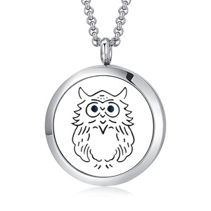 Wholesale Custom Stainless Steel Classic Aromatherapy <b>Essential</b> <b>Oil</b> <b>Diffuser</b> Necklace Pendant for Anniversary - Product Image 2