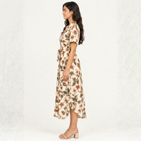 Robe midi décontractée en mousseline de soie à imprimé floral pour femme, manches courtes, col en V, coupe trapèze, avec ceinture, idéale pour l'été