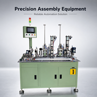 Structure de table rotative multi-stations améliorant l'efficacité de la production, assemblage automatique de roulements pour la production en série.