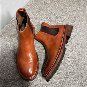 Botas Chelsea de cuero de caballo de alta gama para hombre - suela de cuero suave vintage, botas cortas hechas a mano, nuevo estilo para otoño/invierno. - Product Image 3