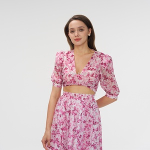 Ensemble d'été OEM pour femme : Robe tendance à imprimé floral, col en V, taille haute, jupe longue 2 pièces - Product Image 3
