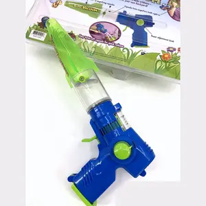 ネイチャークリッターキャッチエクスプローラーバグキャッチャーおもちゃ環境にやさしいバグ掃除機セット昆虫ビューアーキャッチアンドリリース