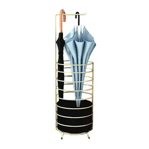 Luxe Nieuw Design Gouden Paraplu Basisstandaard Met Hanger Populaire Producten Zwarte Kleur Metalen Parapluhouder Paraplu Rek Stand