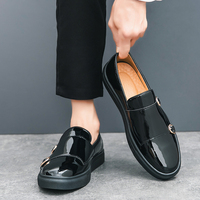 Mocassins décontractés brillants de grande taille en cuir PU italien de couleur unie, chaussures habillées noires pour hommes, style créateur de mode