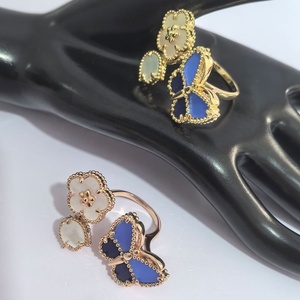 Bague tendance de style nouveau, directement de l'usine, plaquée <span class=keywords><strong>or</strong></span> 18 carats, ajustable, avec motif coccinelle, papillon et trèfle à quatre feuilles - Product Image 2