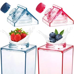 Carafe en plastique de 1 L, vente chaude en usine, carafe à fruits pour la maison, carafe à lait populaire, carafes à lait en plastique - Product Image 1