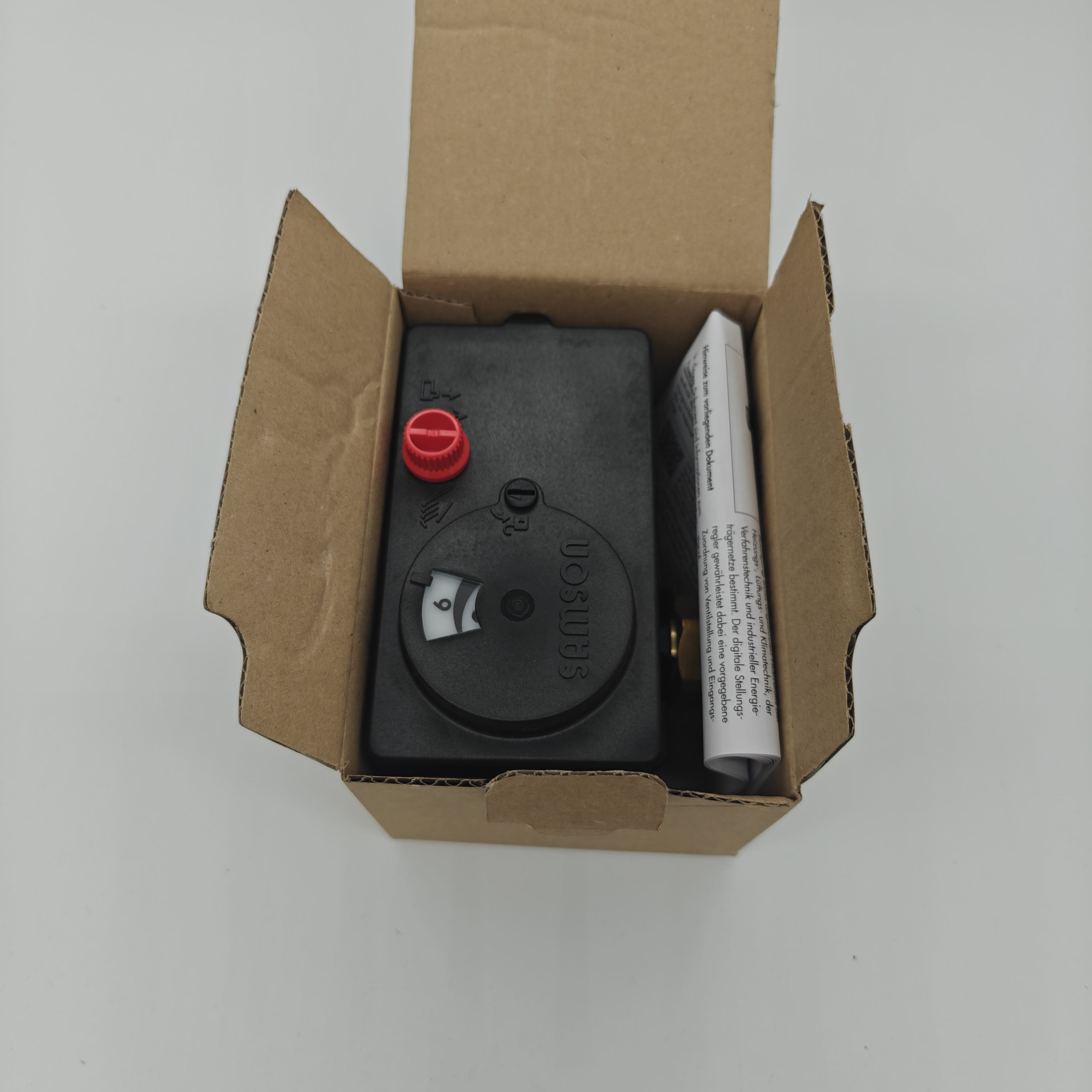 SAMSON 5827-N14 Electric Actuating Mechanism - Original Stock