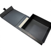 Caja de Regalo Magnética Plegable de Lujo Personalizada con Cinta y Estampado en Relieve