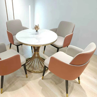 Chaise de salle à manger moderne en flanelle à structure métallique avec siège en MDF confortable pour bureau à domicile et banquet d'hôtel pour le salon