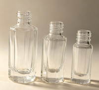 Botol Minyak Atsiri Oud Agarwood Kaca Oktagonal Kosong Dengan Pipet Kaca, Botol Parfum Mini Portabel, Pasokan Pabrik Grosir