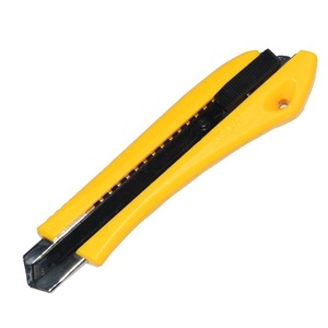 Couteau utilitaire rétractable manuel, coupe-plastique avec outil de coupe en ABS, lame en acier à haute teneur en carbone, personnalisable OEM - Product Image 1