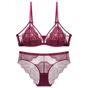 Ensemble <span class=keywords><strong>de</strong></span> lingerie pour femmes soutien-gorge ultra-mince sexy pour <span class=keywords><strong>madame</strong></span> soutien-gorge en maille transparente creuse sous-vêtements avec décoration en dentelle vente en gros - Product Image 1
